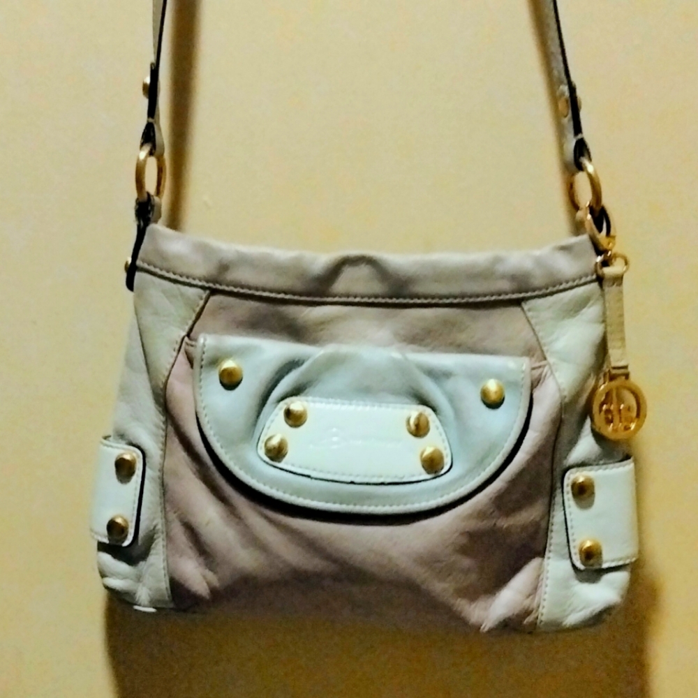 B makowsky leather crossbody handbag